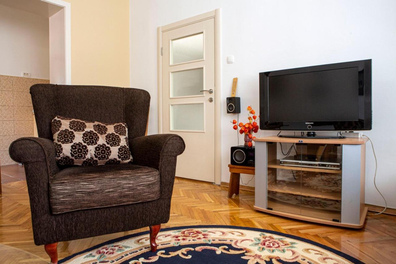 Apartment Monica Niksic Exterior photo