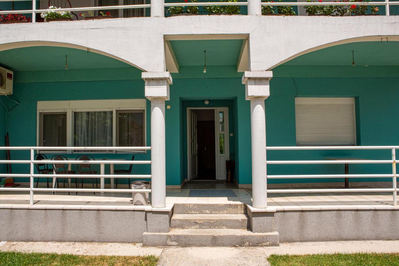 Apartment Monica Niksic Exterior photo
